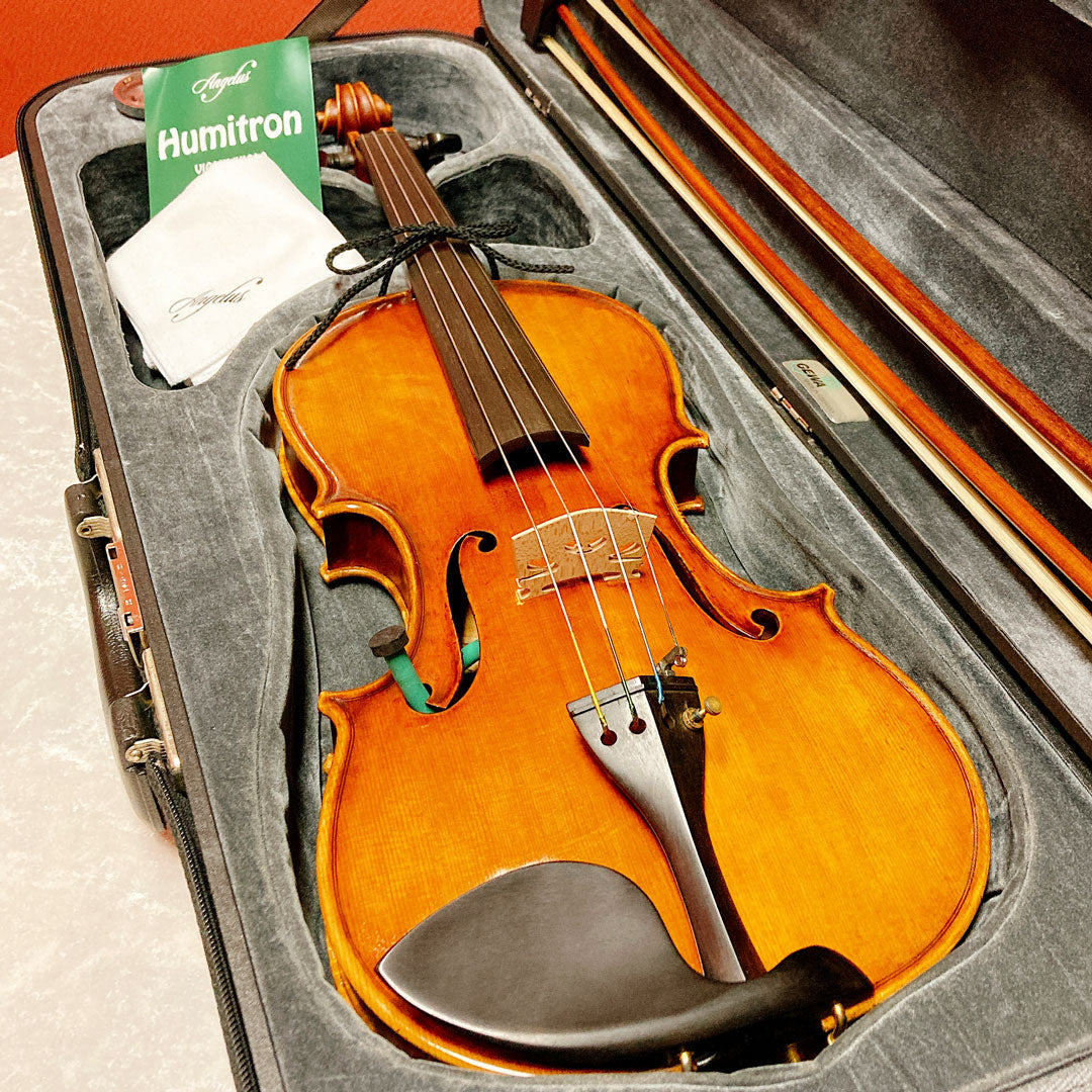 IMG_5142sq.jpg?v=1755847000&